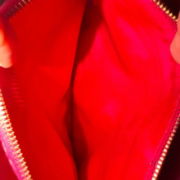 Saint Laurent Fuchsia Leather Satchel - Picture 11 of 12